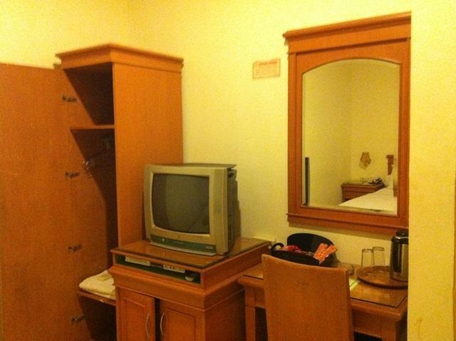 Hotel Maricaya Makassar Buitenkant foto